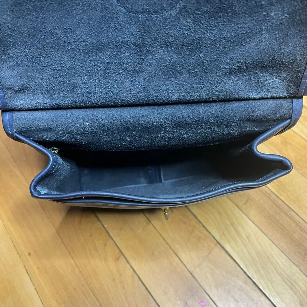 Coach, Willis Vintage Messenger Handbag Solid Black Serial Number X8D-9927